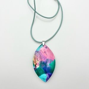 Howlite Turquoise Pendant Necklace